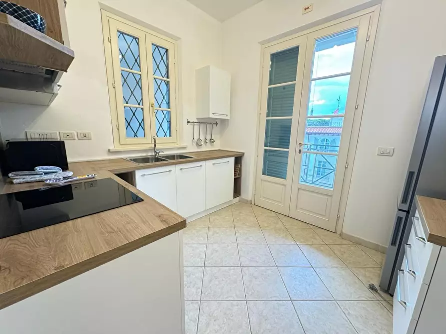 Immagine 4 di Appartamento in affitto  a Forte Dei Marmi