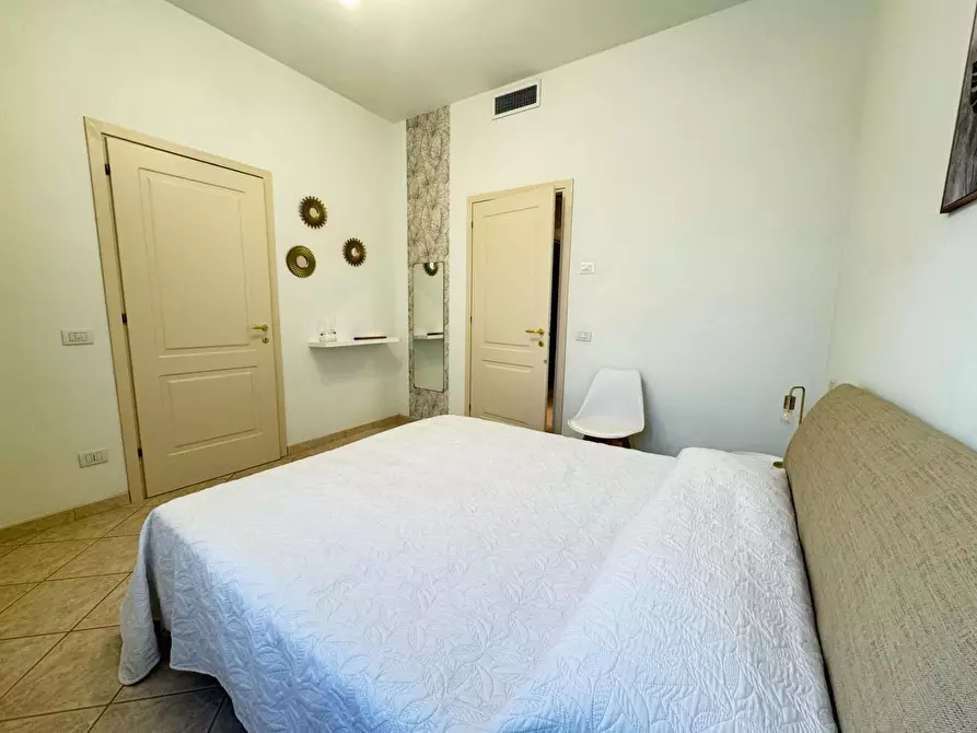 Immagine 12 di Appartamento in affitto  a Forte Dei Marmi