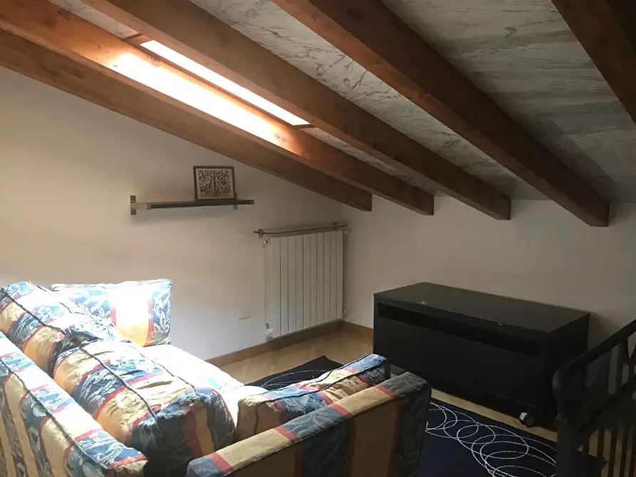 Immagine 12 di Villetta a schiera in vendita  a Seravezza