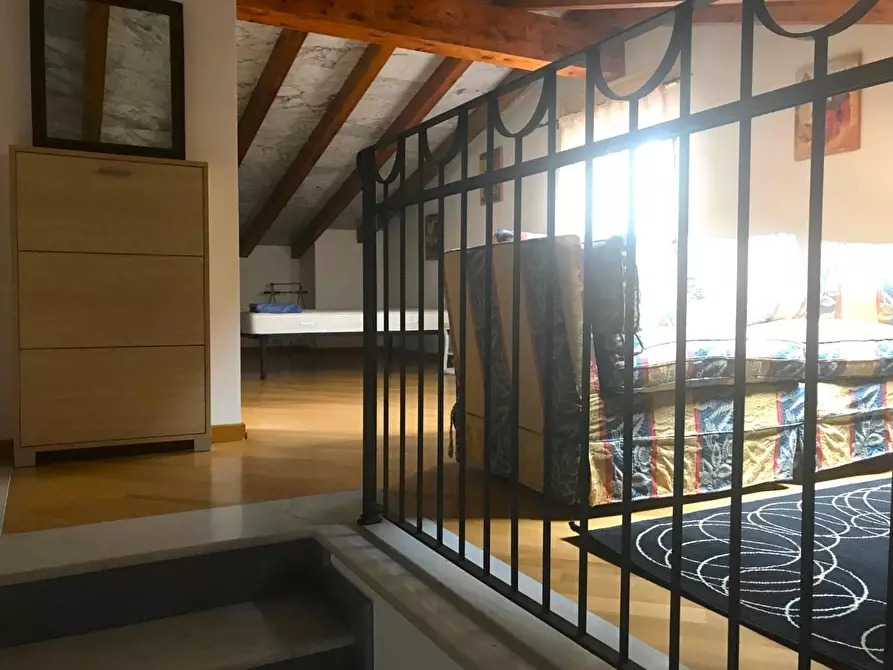 Immagine 10 di Villetta a schiera in vendita  a Seravezza