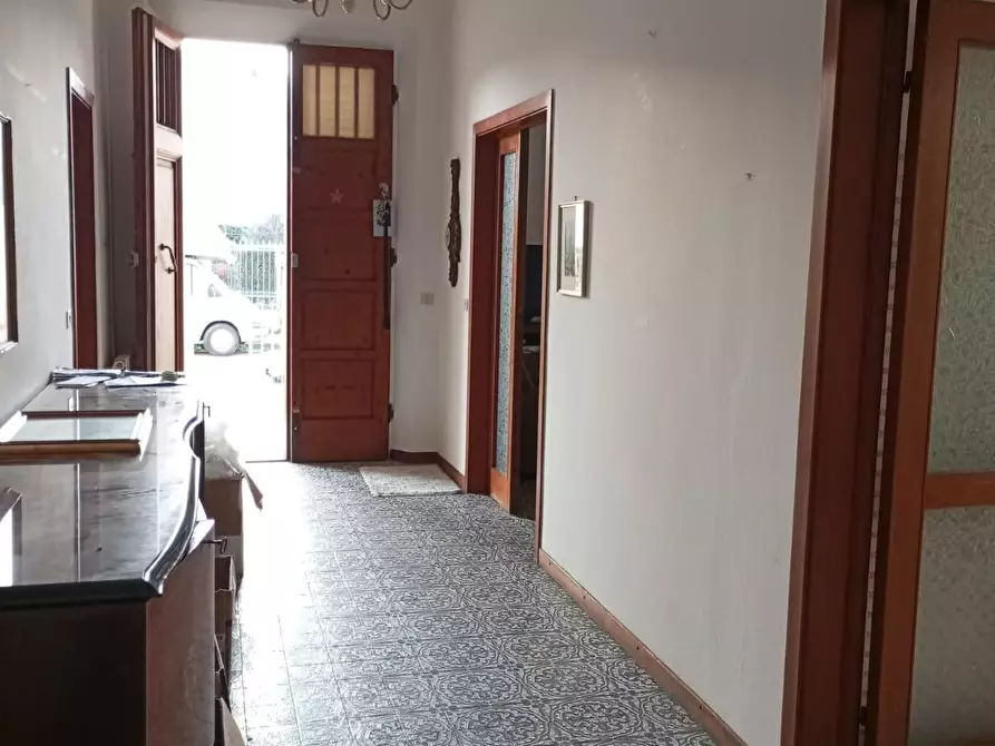 Immagine 5 di Villa in vendita  a San Miniato