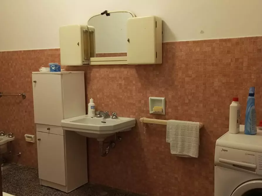 Immagine 13 di Villa in vendita  a San Miniato