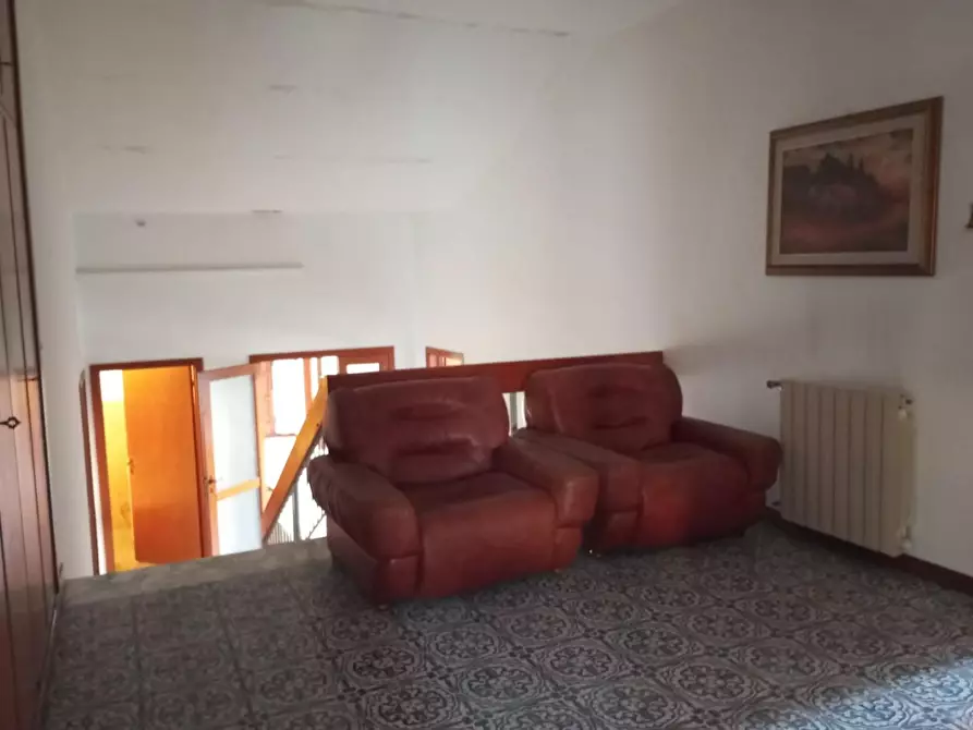 Immagine 9 di Villa in vendita  a San Miniato