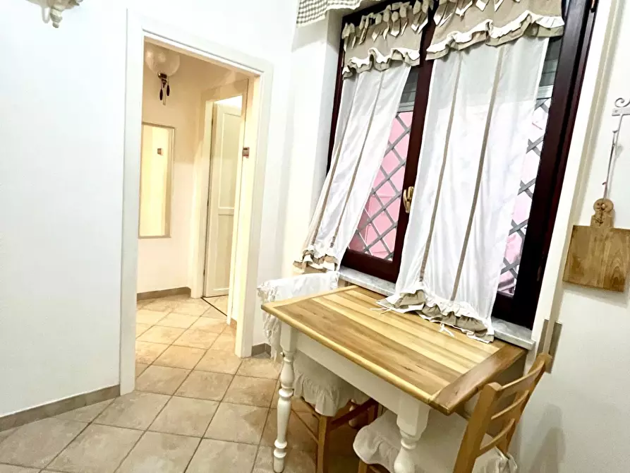 Immagine 7 di Appartamento in vendita  a Massa