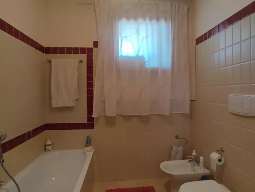 Immagine 23 di Appartamento in vendita  a Fucecchio