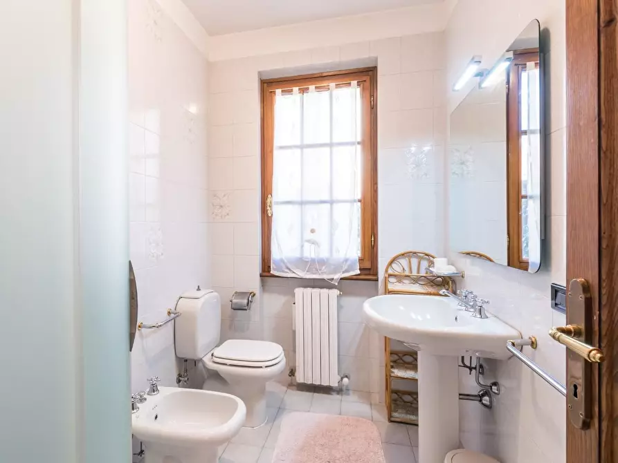 Immagine 9 di Casa bifamiliare in affitto  a Forte Dei Marmi