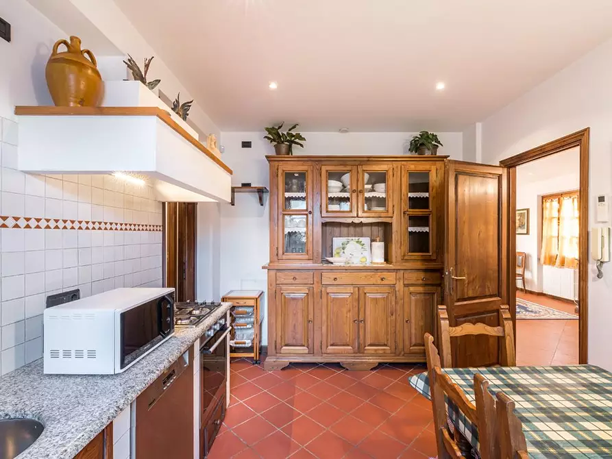 Immagine 8 di Casa bifamiliare in affitto  a Forte Dei Marmi