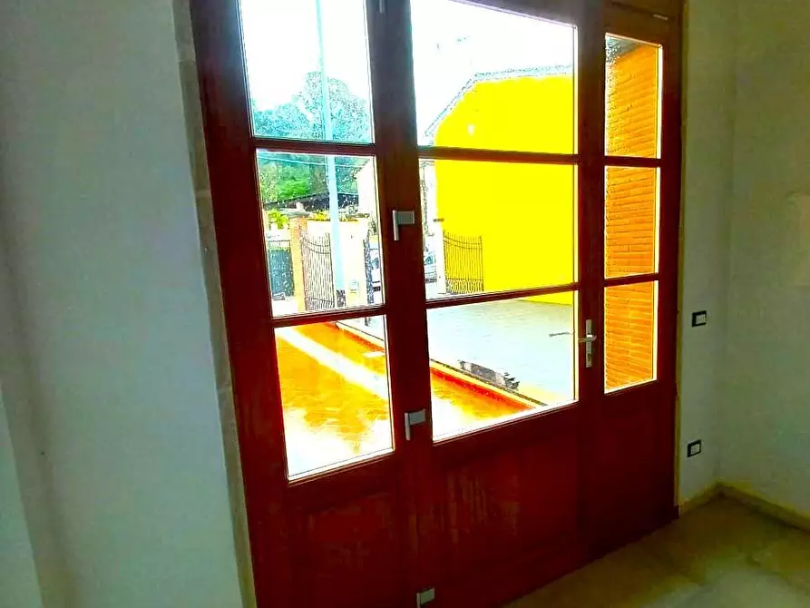 Immagine 5 di Appartamento in vendita  a Vecchiano