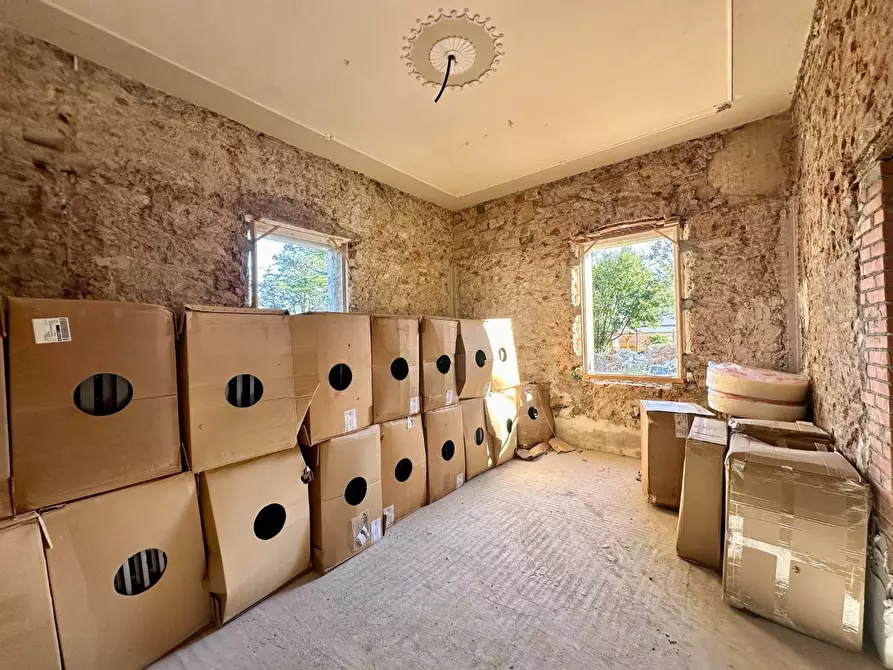 Immagine 6 di Villa in vendita  a Castelfranco Di Sotto