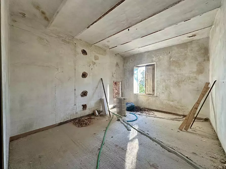 Immagine 33 di Villa in vendita  a Castelfranco Di Sotto