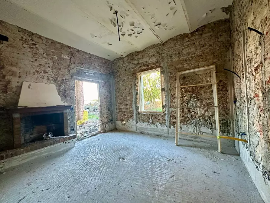 Immagine 8 di Villa in vendita  a Castelfranco Di Sotto