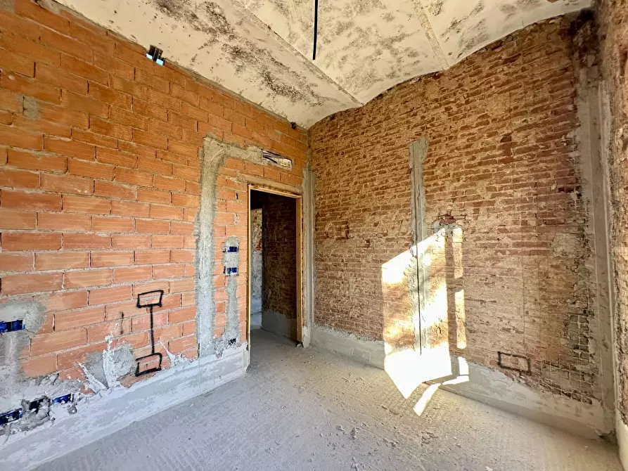 Immagine 27 di Villa in vendita  a Castelfranco Di Sotto