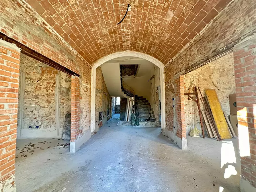 Immagine 2 di Villa in vendita  a Castelfranco Di Sotto