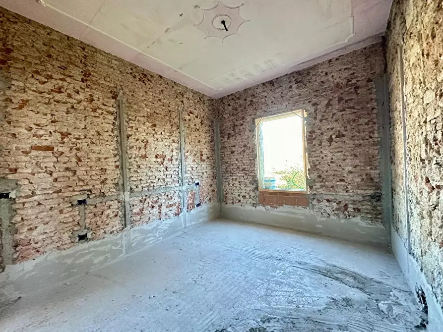 Immagine 21 di Villa in vendita  a Castelfranco Di Sotto