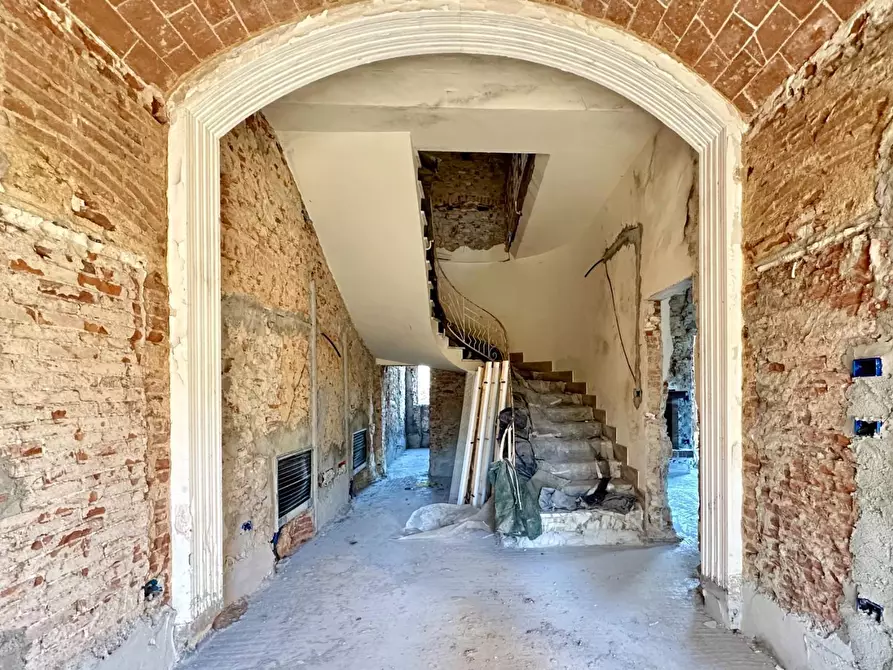 Immagine 7 di Villa in vendita  a Castelfranco Di Sotto