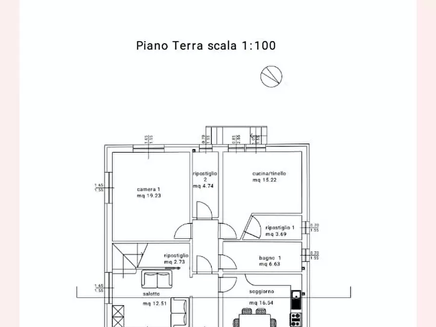 Immagine 55 di Villa in vendita  a Massa