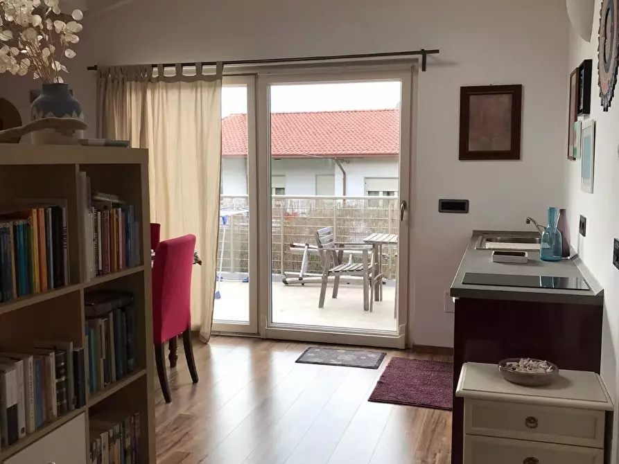 Immagine 29 di Villa in vendita  a Massa