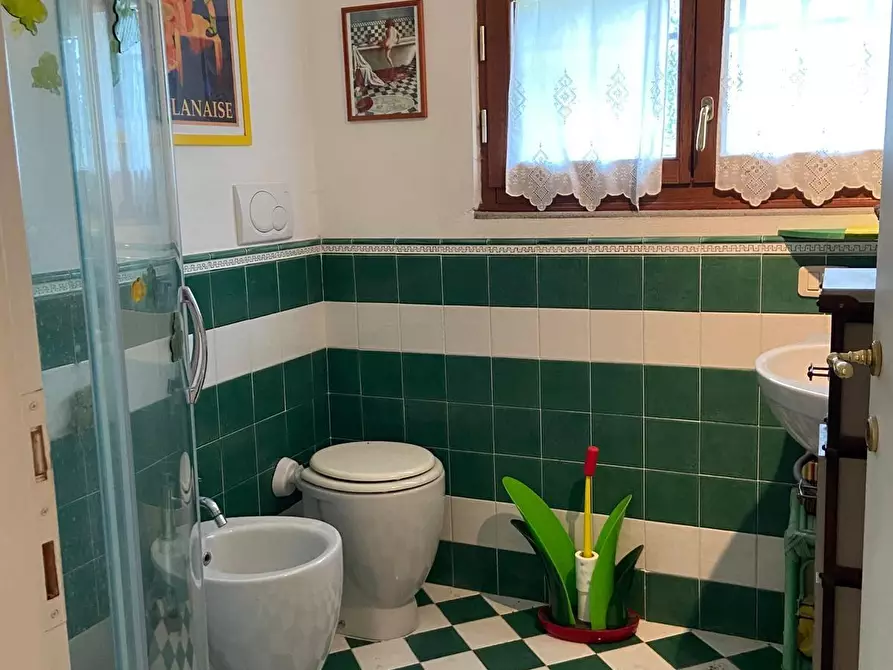 Immagine 26 di Villa in vendita  a Siena