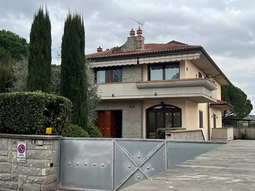 Immagine 53 di Villa in vendita  a Vinci