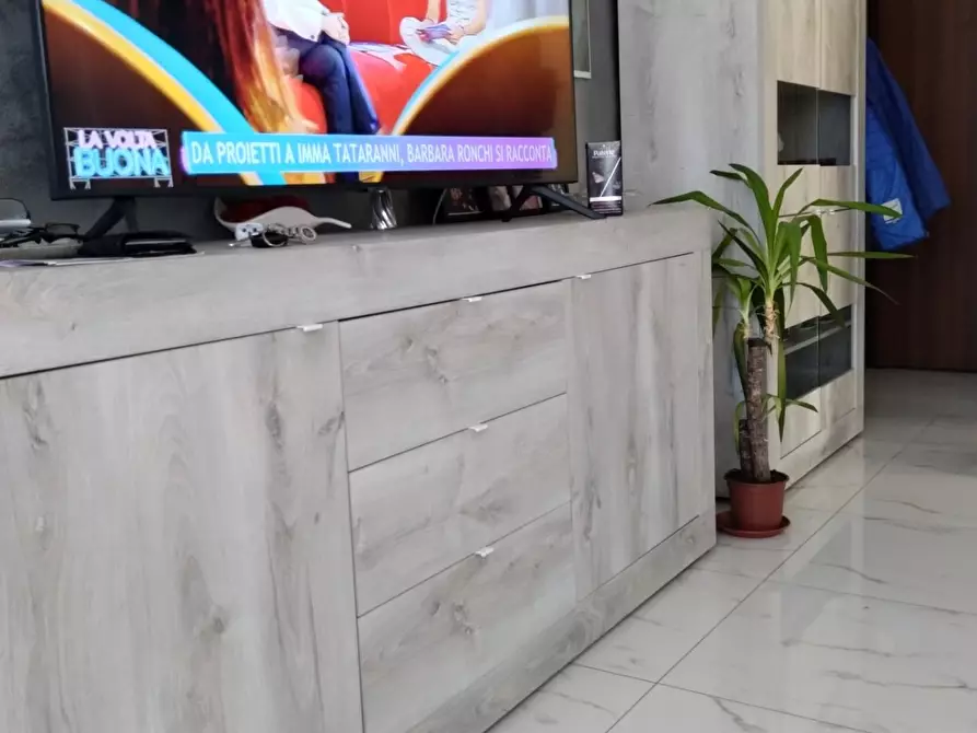 Immagine 6 di Appartamento in vendita  a Carrara