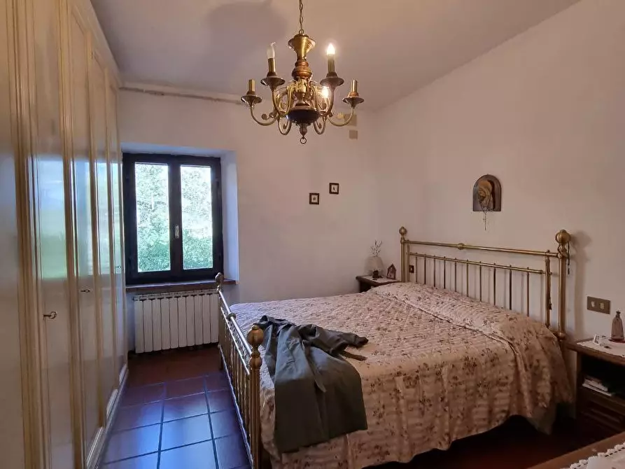 Immagine 24 di Porzione di casa in vendita  a Casole D'elsa