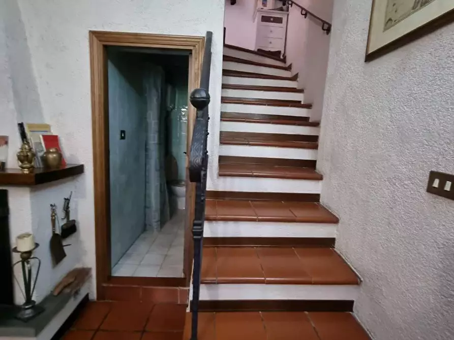 Immagine 17 di Porzione di casa in vendita  a Casole D'elsa