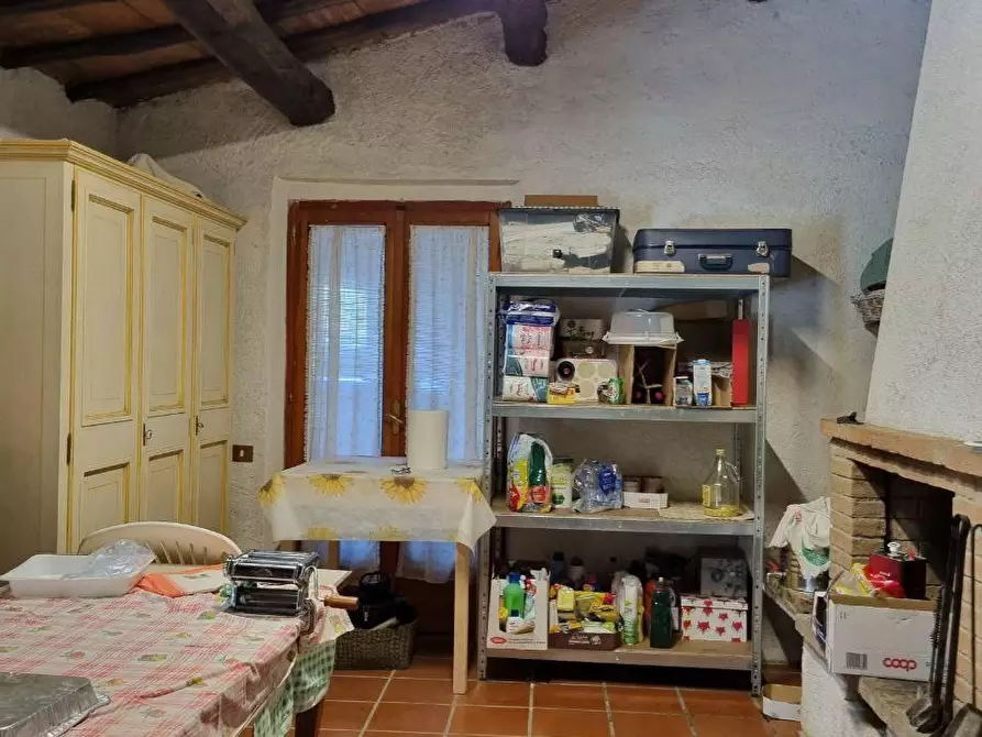 Immagine 38 di Porzione di casa in vendita  a Casole D'elsa