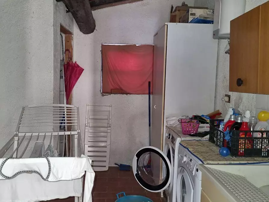 Immagine 35 di Porzione di casa in vendita  a Casole D'elsa