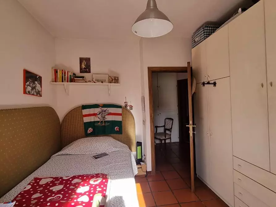 Immagine 18 di Porzione di casa in vendita  a Casole D'elsa