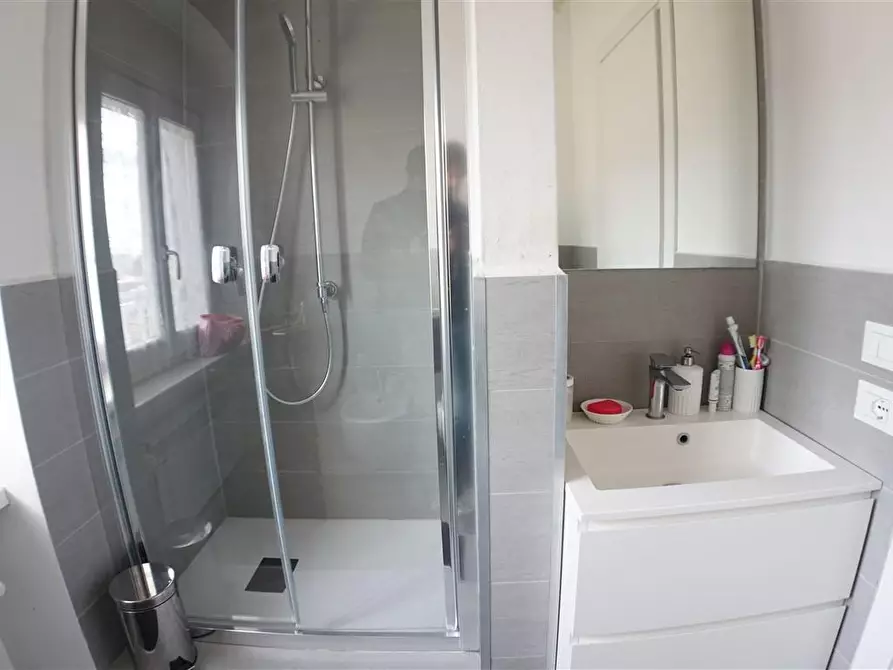 Immagine 19 di Appartamento in vendita  a Massa