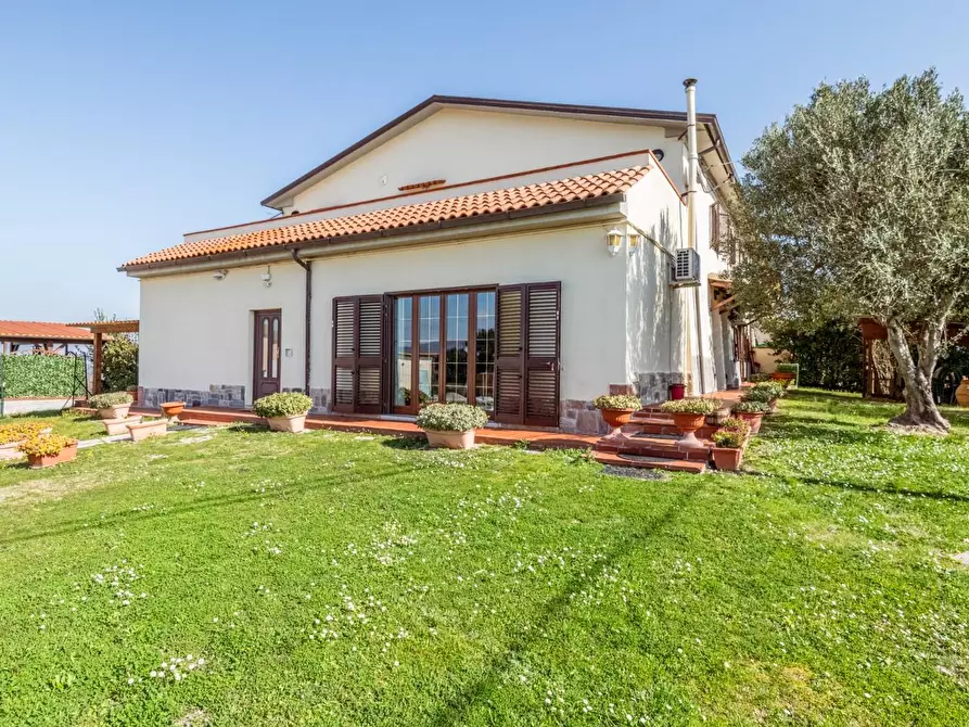 Immagine 1 di Porzione di casa in vendita  a Orciano Pisano