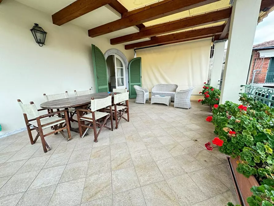 Immagine 9 di Appartamento in affitto  a Forte Dei Marmi