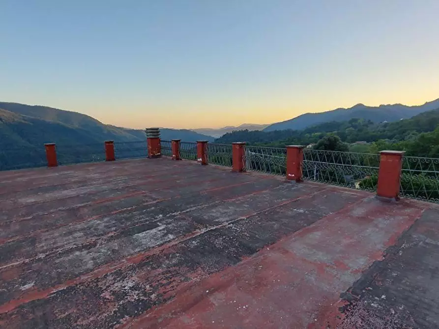 Immagine 8 di Casa semindipendente in vendita  a Podenzana