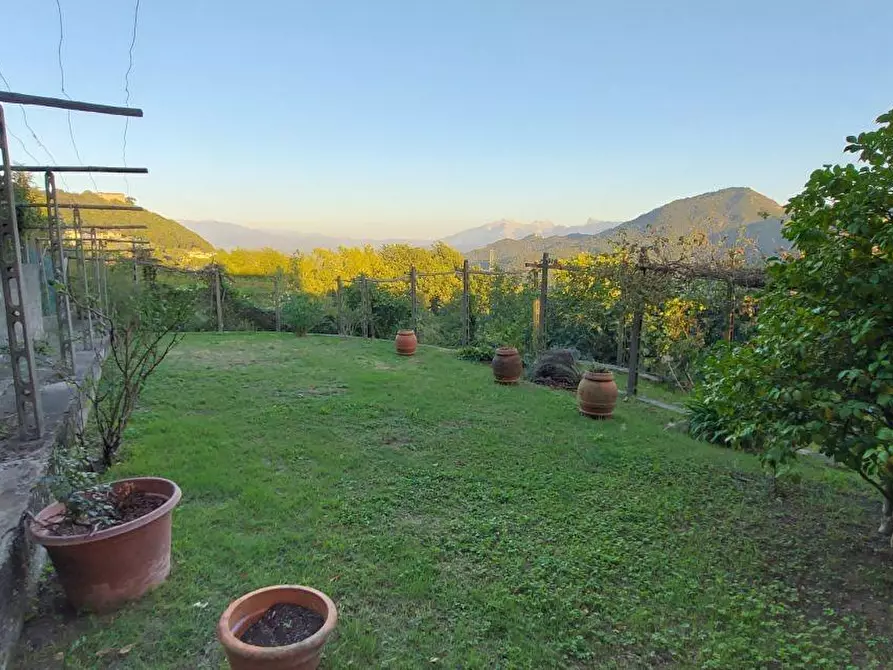 Immagine 5 di Casa semindipendente in vendita  a Podenzana