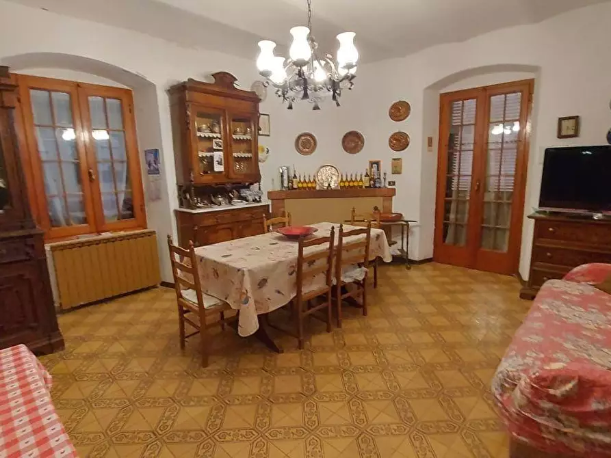 Immagine 10 di Casa semindipendente in vendita  a Podenzana