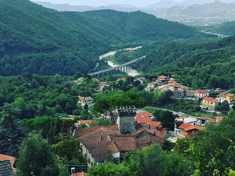 Immagine 2 di Casa semindipendente in vendita  a Podenzana