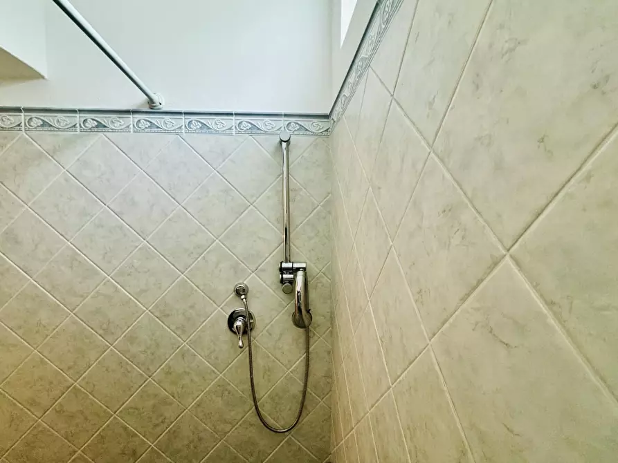 Immagine 6 di Casa semindipendente in vendita  a Pietrasanta