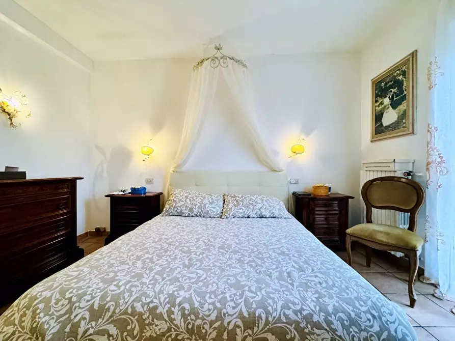 Immagine 23 di Casa semindipendente in vendita  a Pietrasanta