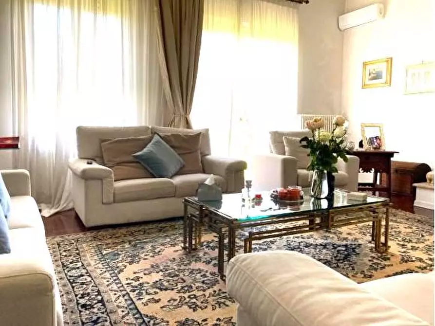 Immagine 24 di Villa in vendita  a Montelupo Fiorentino