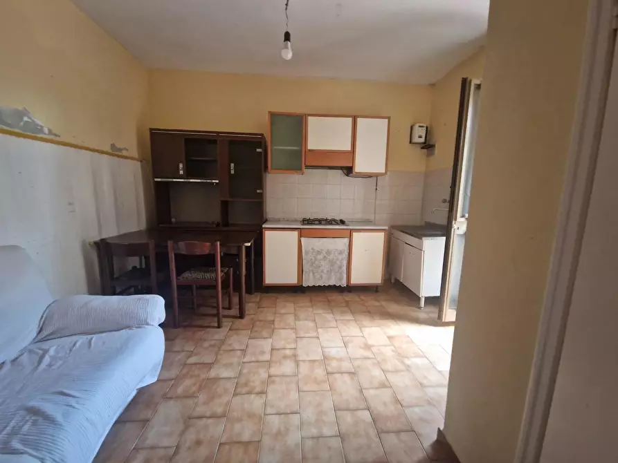 Immagine 3 di Appartamento in vendita  a Cecina