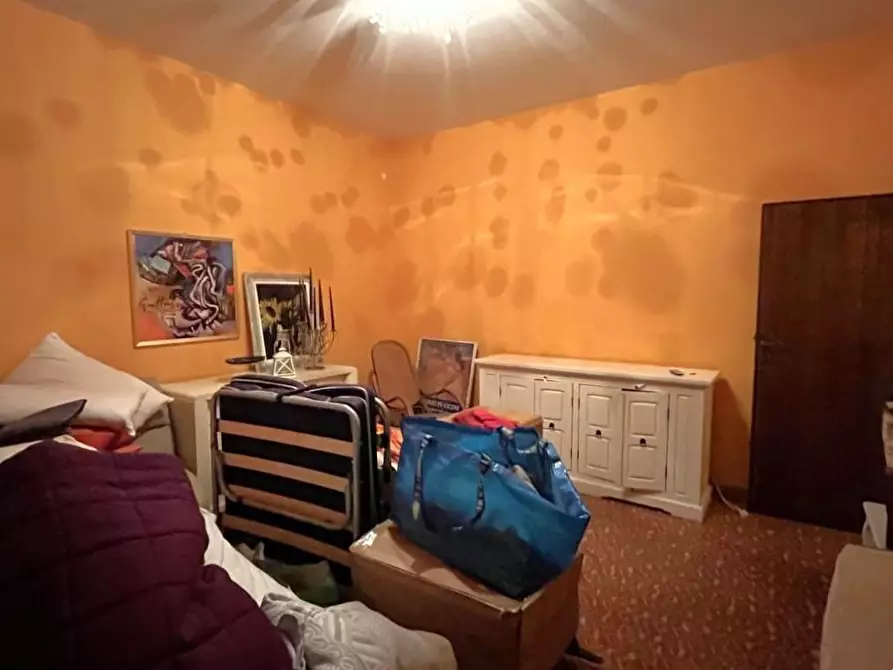 Immagine 11 di Villa in vendita  a Seravezza