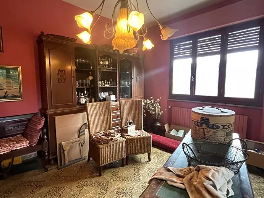 Immagine 14 di Villa in vendita  a Seravezza