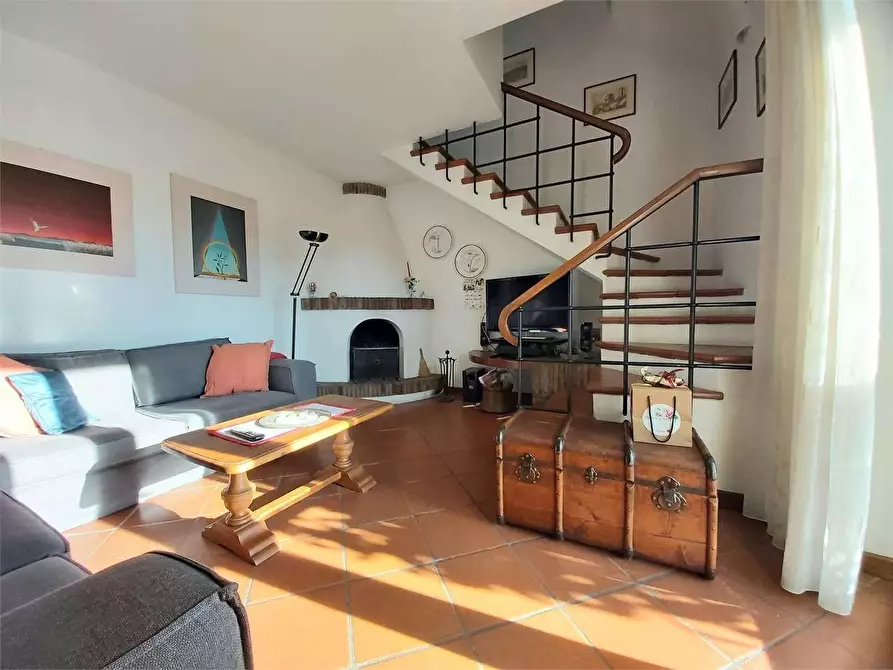 Immagine 12 di Villa in affitto  a Pietrasanta