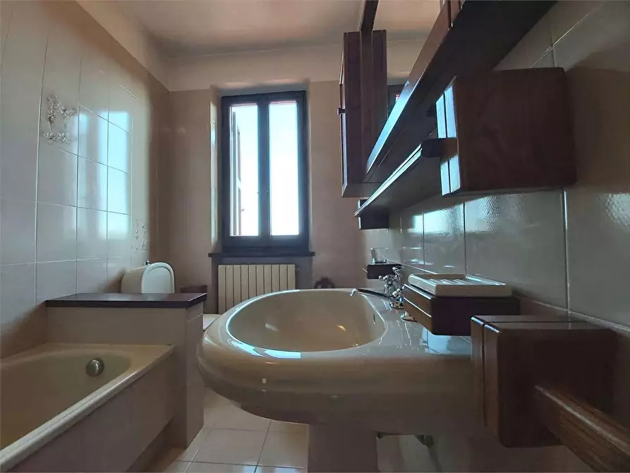 Immagine 30 di Villa in affitto  a Pietrasanta