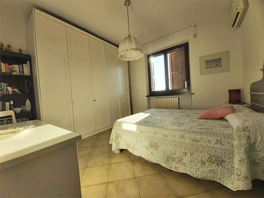 Immagine 17 di Villa in affitto  a Pietrasanta