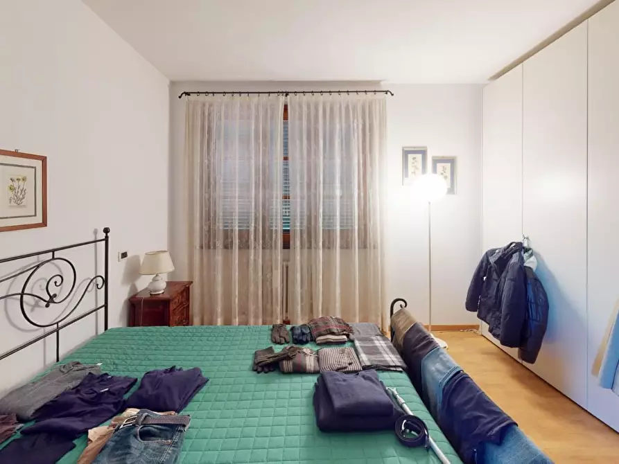 Immagine 28 di Villa in vendita  a Vecchiano