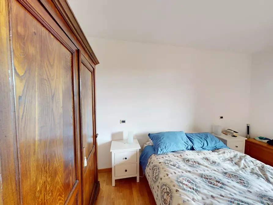 Immagine 23 di Villa in vendita  a Vecchiano