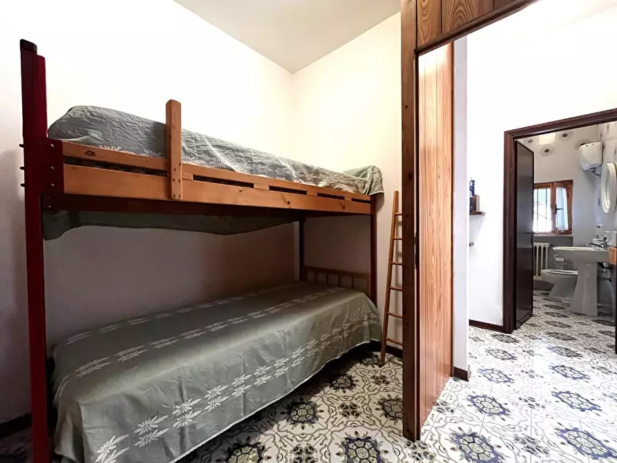 Immagine 13 di Appartamento in vendita  a Rosignano Marittimo