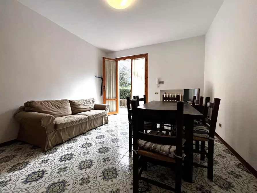 Immagine 3 di Appartamento in vendita  a Rosignano Marittimo