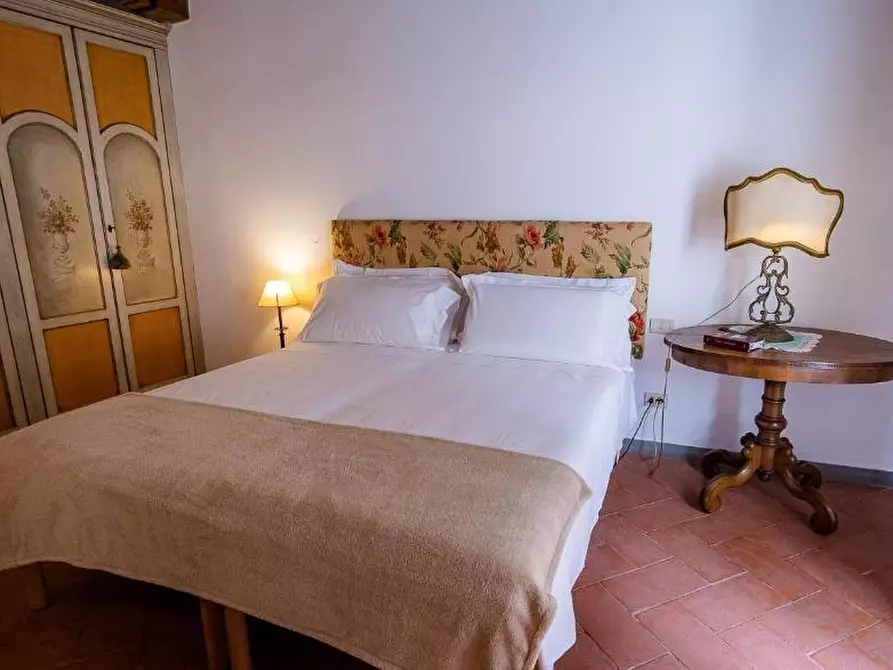 Immagine 14 di Appartamento in vendita  a Firenze